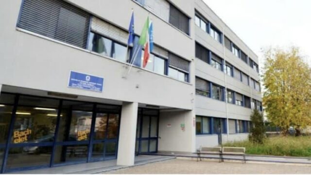 ISTRUZIONE SECONDARIA SUPERIORE VITTORIO BACHELET OGGIONO